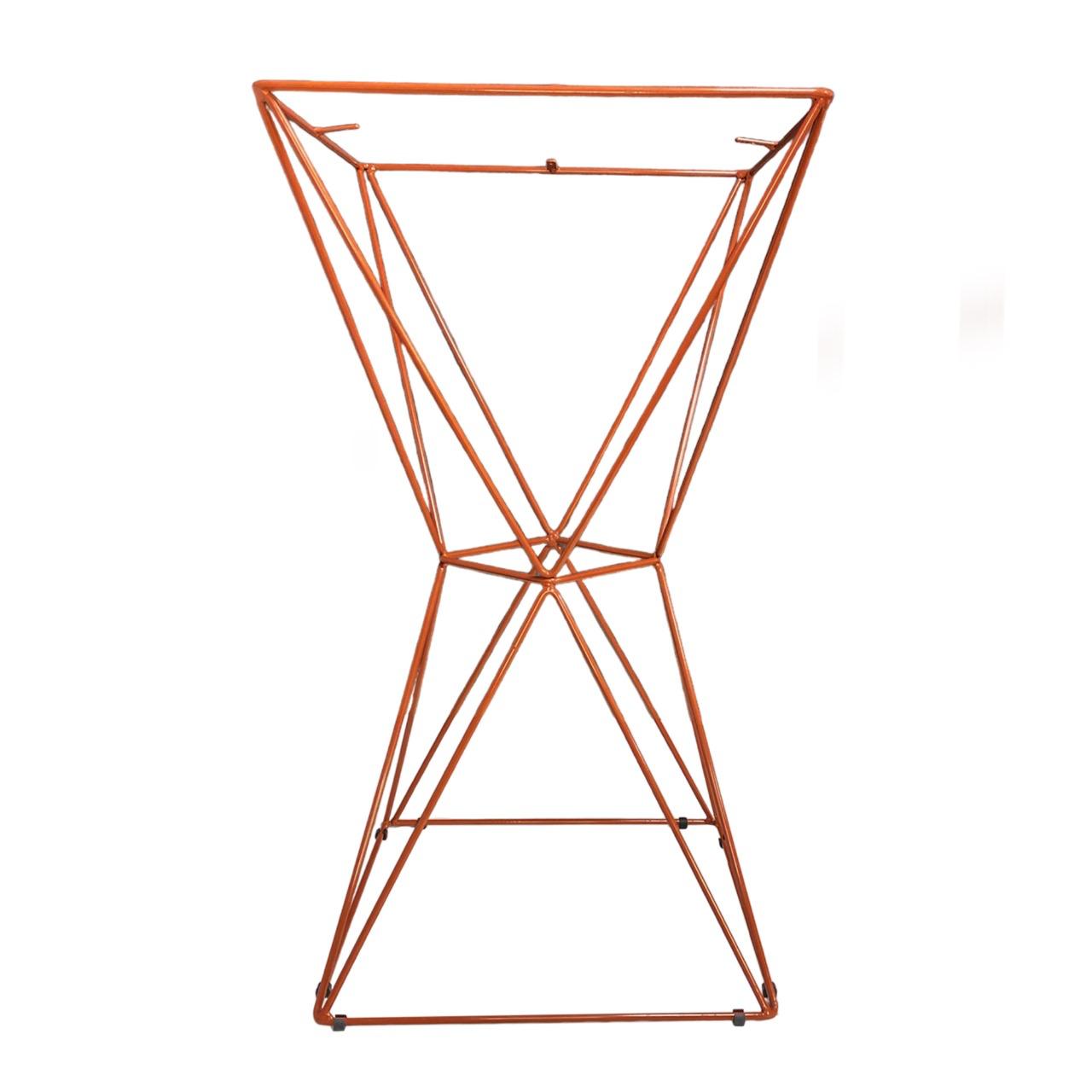 Bistro Quadrado Aramado