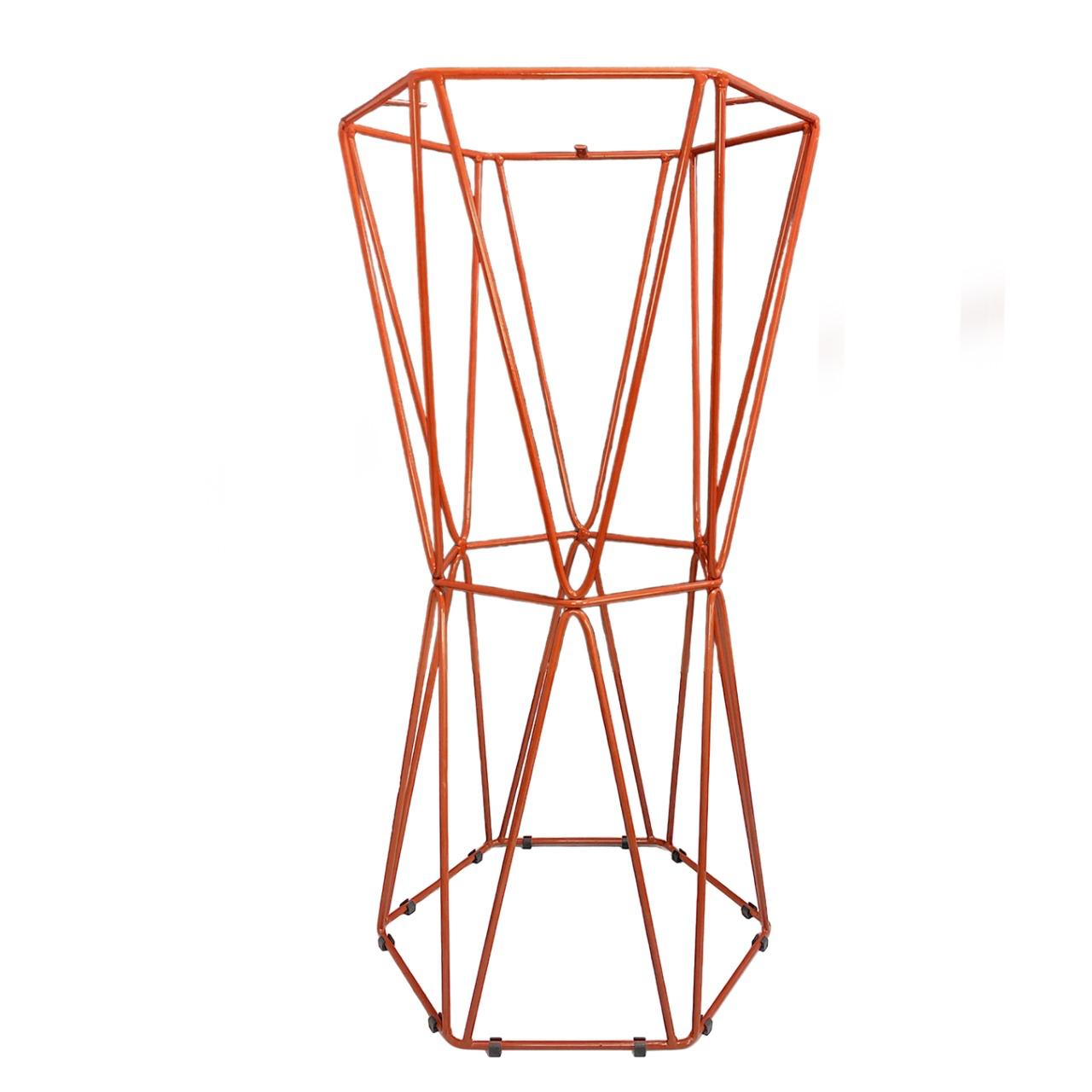 Bistro Hexagonal Aramado